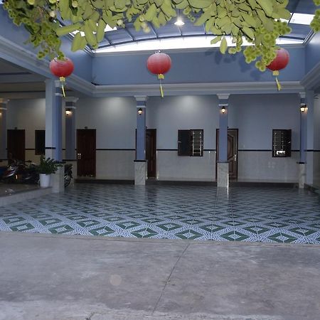 Motel Hoang Gia Long Khanh Екстериор снимка